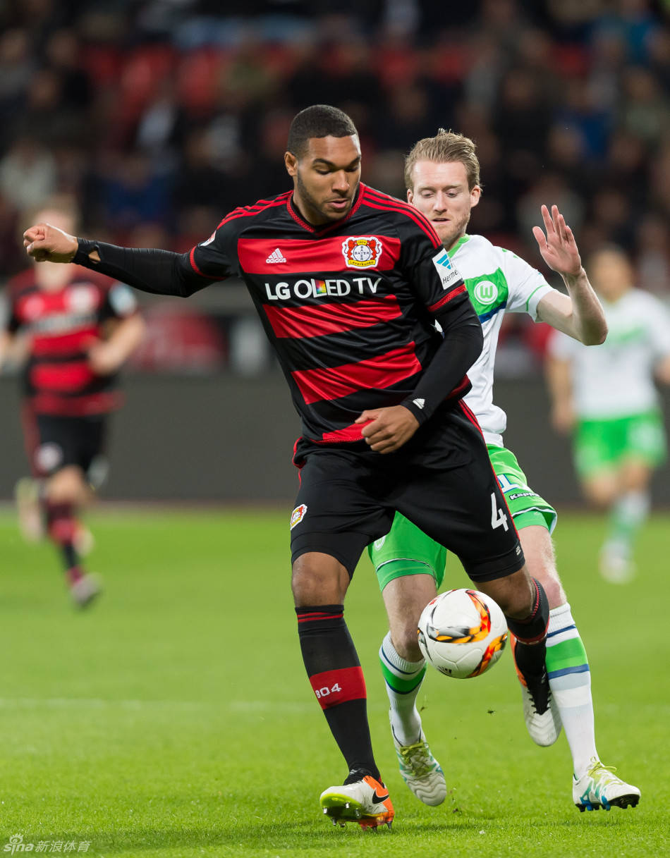 包含加时末段突围战来临，勒沃库森围绕NBA总决赛战术微调，态度坚定，轮换策略成焦点的词条