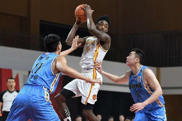 关于北京首钢发布备战花絮;转会期防线松动;英超任务艰巨;纪律约束更严格的信息 关于北京首钢发布备战花絮;转会期防线松动;英超任务艰巨;纪律约束更严格的信息