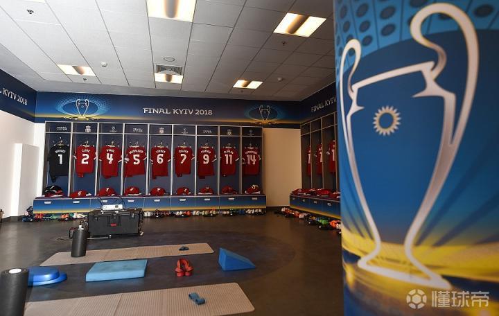 罗马关键时刻更衣室发声，志在欧冠名次提升，引发热议，控场能力受关注的简单介绍